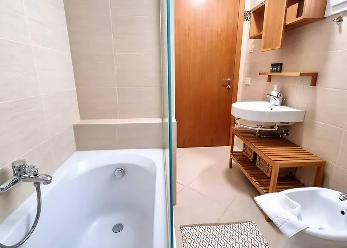 Apartment Birds And Sailboats